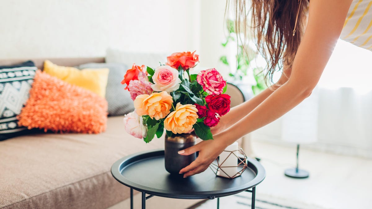 Read more about the article Πώς να σταματήσετε το μαρασμό των λουλουδιών για όσο περισσότερο χρόνο γίνεται