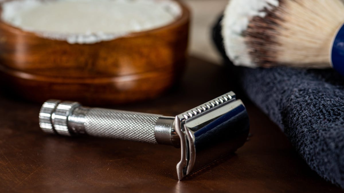 Read more about the article Πώς να ξεκινήσετε το υγρό ξύρισμα